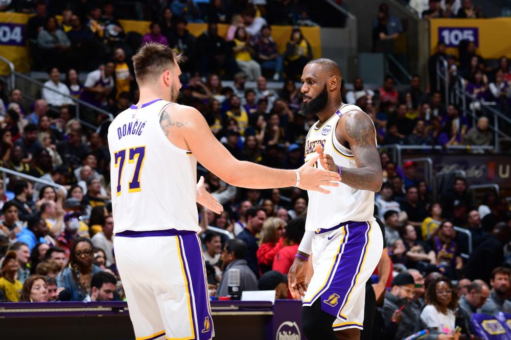 葡萄牙体育3-0布鲁日，路易斯-苏亚雷斯传射，特林康建功